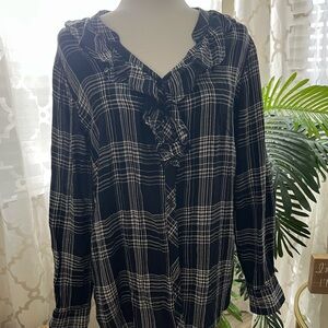 Black and White Plaid Women's Top